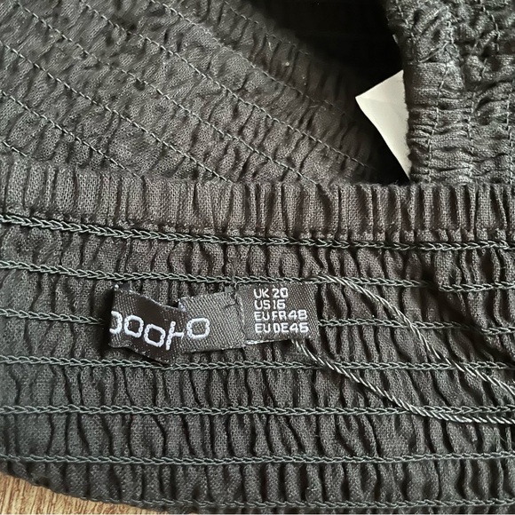 Boohoo Smocked Crop Top with Wide Sleeves and Square Neckline Size 16 - Picture 3 of 5